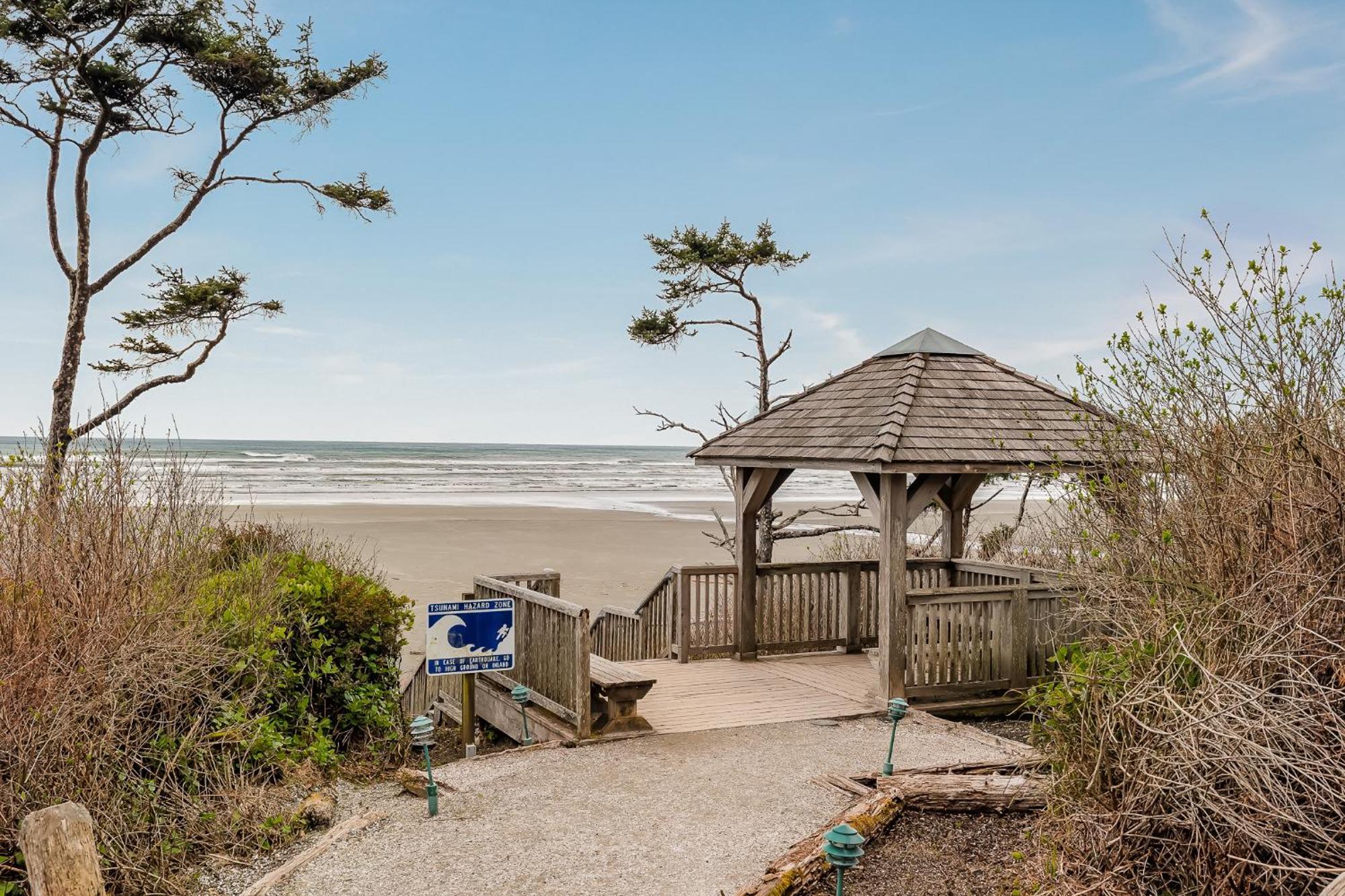 Windjammer By Seabrook Hospitality Pacific Beach Extérieur photo